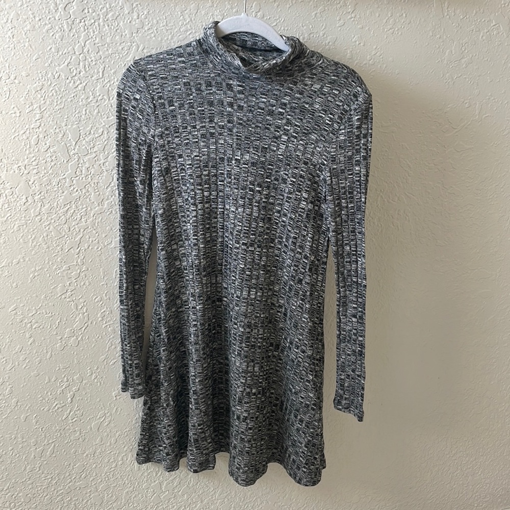 Long Sleeve Turtle Neck Grey Dress